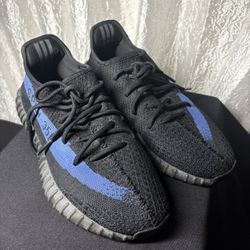 Adidas’s Yeezys 350 V2 Size 8 1/2 