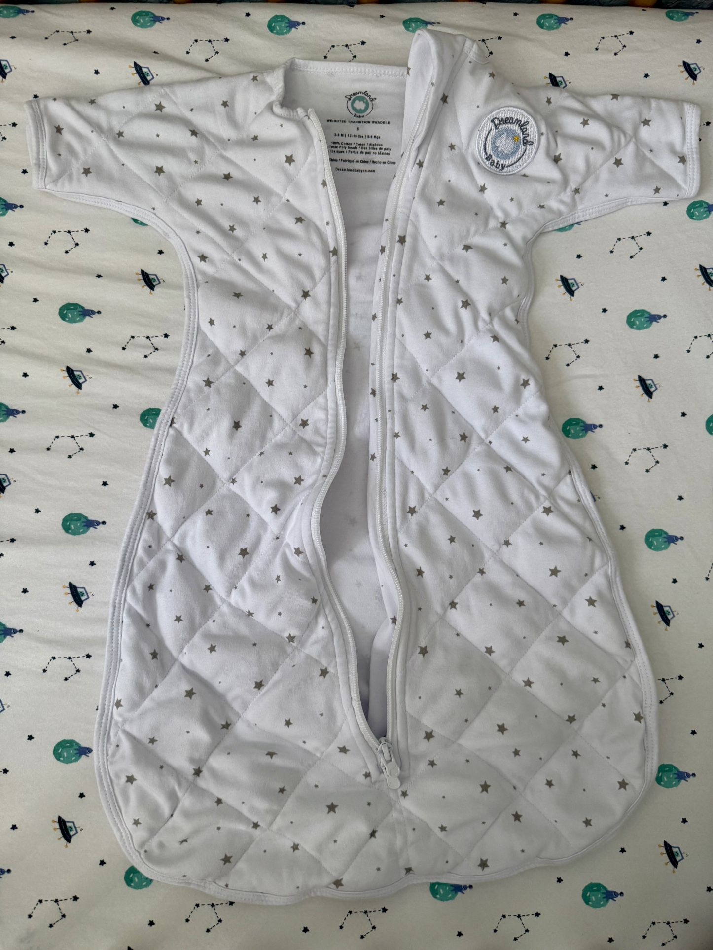 Dreamland Baby Weighted Transition Swaddle– Size Months (Like New)