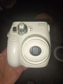 Fujifilm Instax Mini Instant Camera White