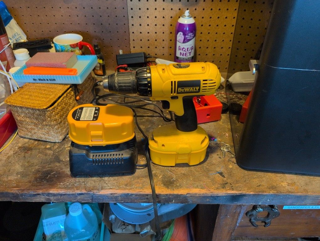 DeWalt 18V Cordless Drill