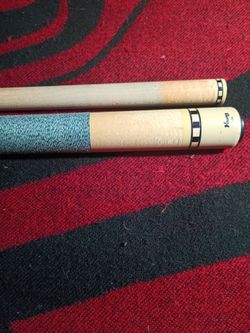 Viking pool cue