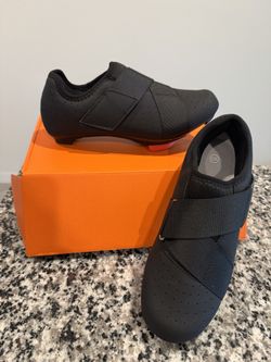 Spinning Women Shoes