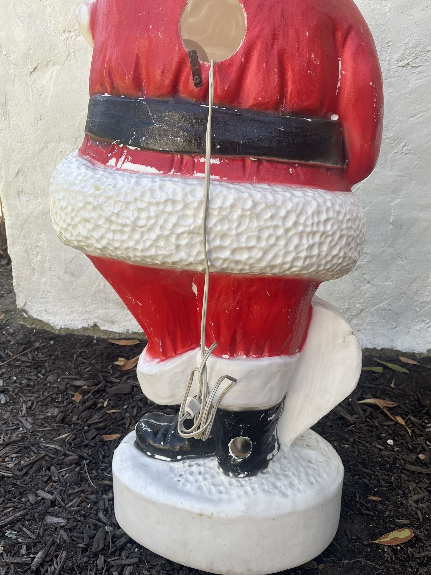 40 Christmas Nutcracker Blow mold Outdoor Holiday Yard Decorations for  Sale in Elmhurst, IL - OfferUp