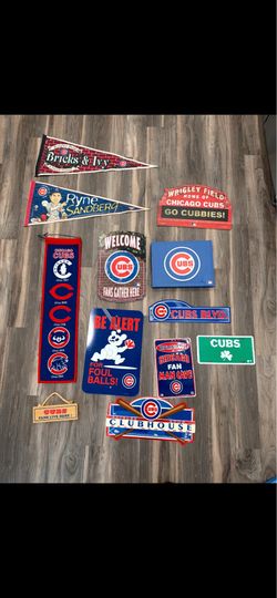 Chicago Cubs Signs