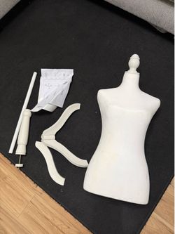 Women’s Mannequin
