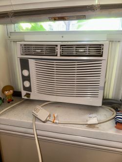 Window Air conditioner