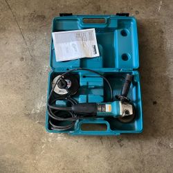 Makita Grinder