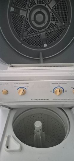 Frigidaire Washer and Dryer Set
