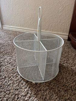 White Metal Mesh Round Divided Desktop Organizer Caddy with Handle