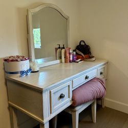 White Wood Vanity with Mirror and Stool
