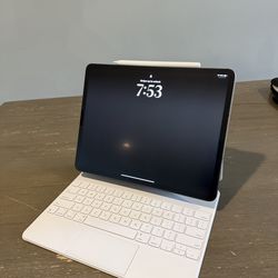 ipad pro 12.9 5th gen cellular