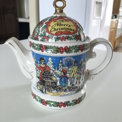 Vintage Sadler “Christmas Holiday” Tea Pot - Chestnut Vendor - Skaters at Park