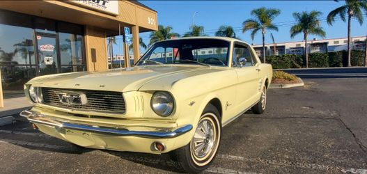 1966 Mustang 4sp. 68k doc orig miles!