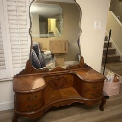 Dressing Vanity 