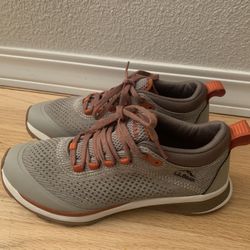 L.L. BEAN Women’s Elevation Hiking Shoes - Size 8. Brand New 