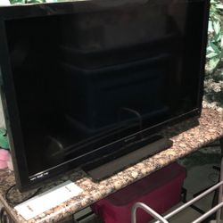 Emerson HDMI 32 “ TV