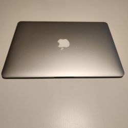 Apple MacBook Air 13.3" Laptop (2017) MQD32LL/A Intel Core i7 8GB Memory RAM, 128GB SSD -  Silver color, macOS Catalina version 10.15.7 