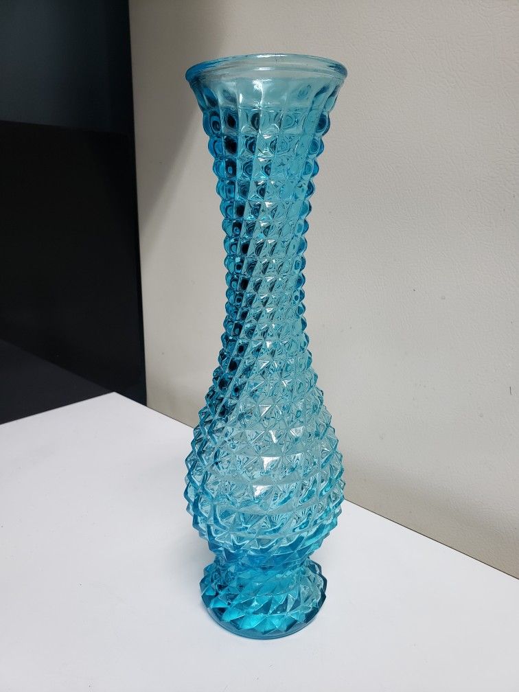 Rossini Empoli Aqua Blue Glass Diamond Point Twist Vase
