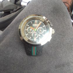 Reloj Gucci