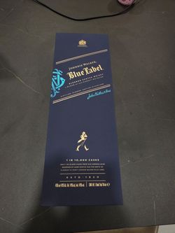 JOHNNY WALKER BLUE LABEL EMPTY WITH BOX