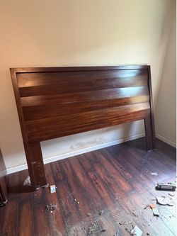 Cal king/ king headboard