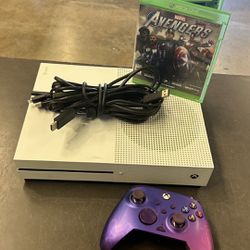 Microsoft Xbox One S 1tb w wired controller and game no trades pick up in Tacoma FIRM PRICE 