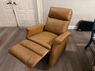 Reclining leather chair