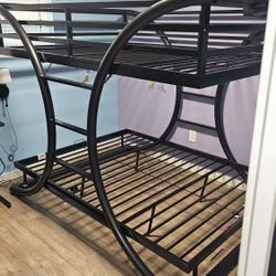Full Over Full Bunk Bed With Matress 