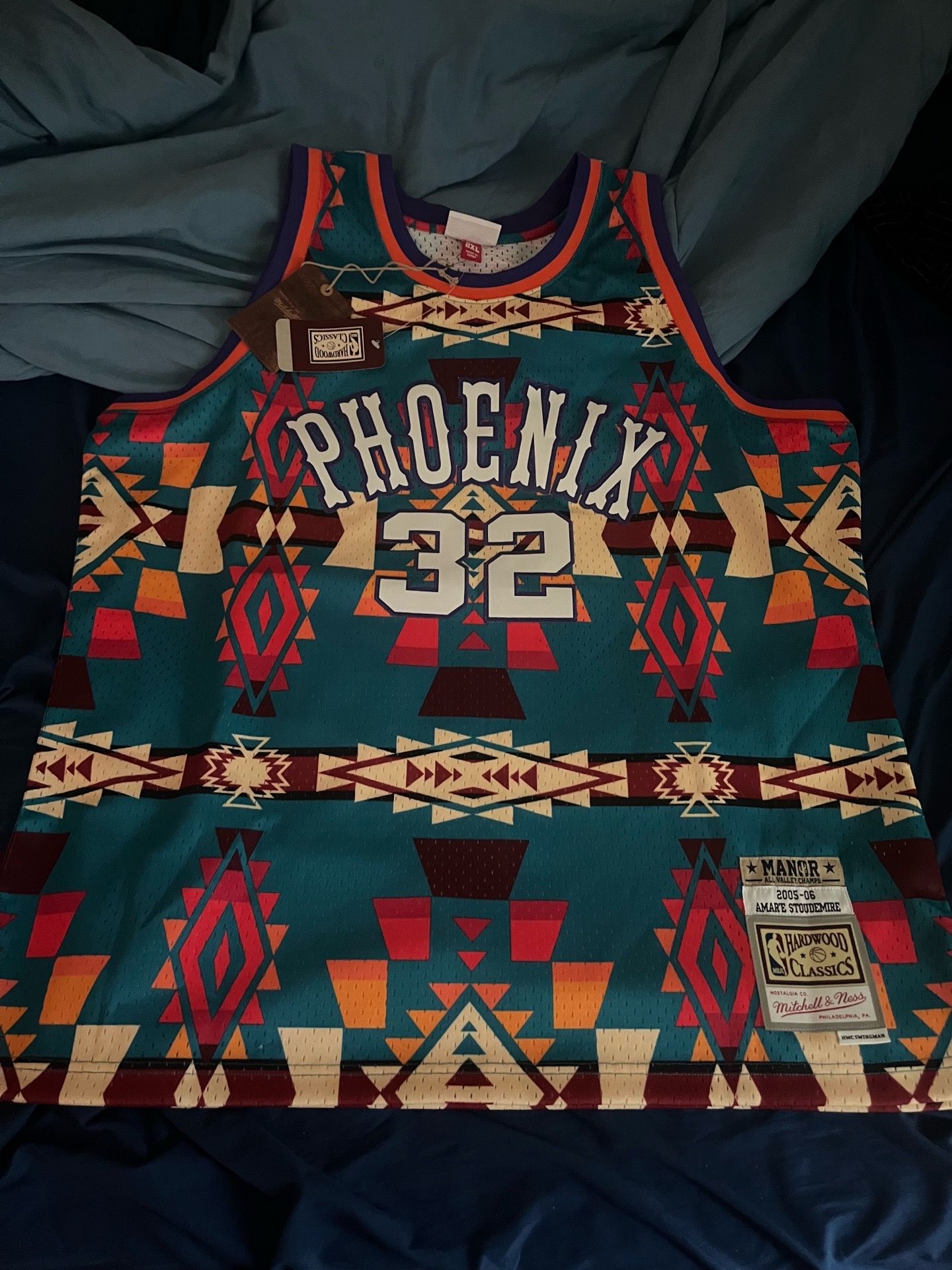 Amar’e Stoudemire jersey 2x