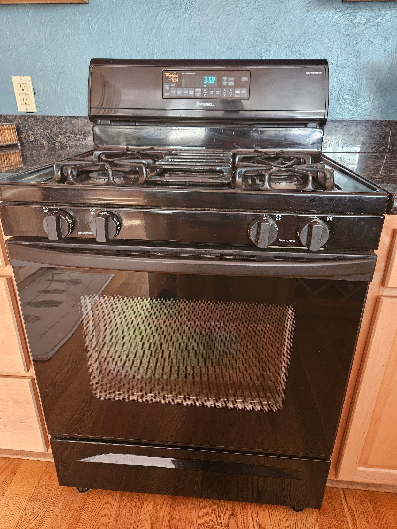 Whirlpool Gas Stove