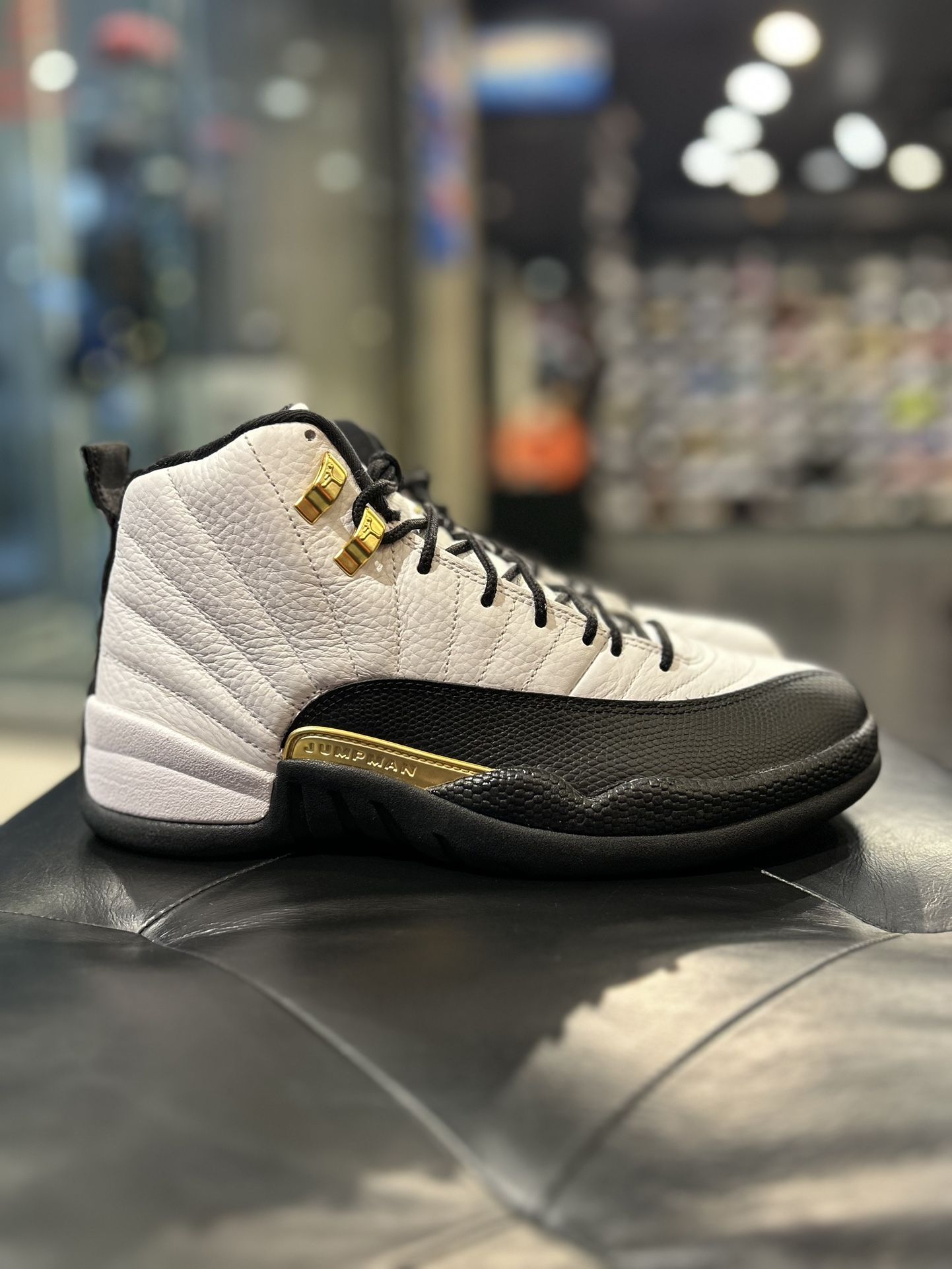 Air Jordan 12 Retro Royalty size 9 Men Shoes