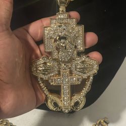 Big 3d Jesus Pendant Set 