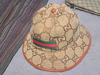 Gucci GG Canvas Bucket Hat