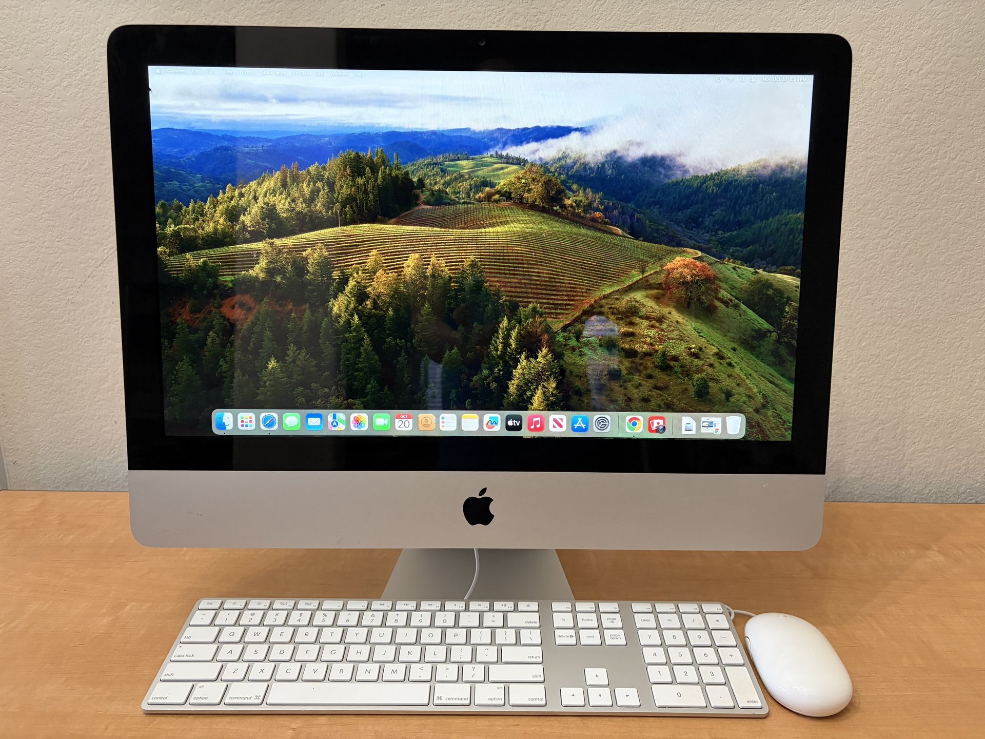 READ DESCRIPTION. Great Condition 2011 iMac 21.5”