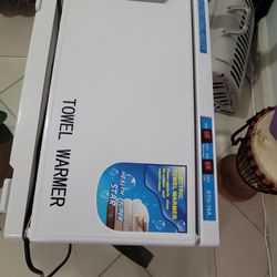 Towel warmer