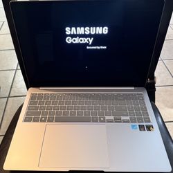 Samsung Galaxy Book4 Edge