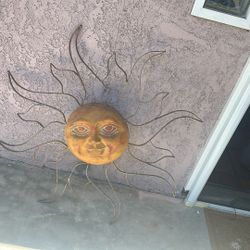 Outdoor Sun Circle Frame