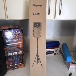 Speaker Stand - Brand New - Universal 
