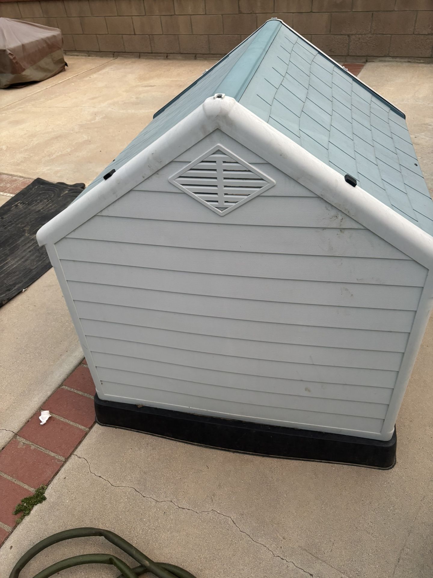 Dog House For Big Dogs