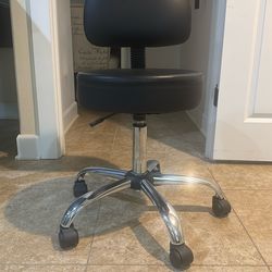 Black Stool Chair