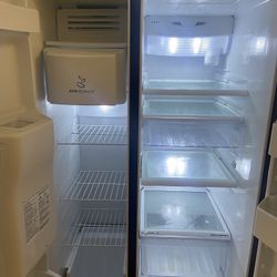 Refrigerator  Make Offer Must Sell