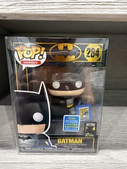 Funko Pop! Heroes #284 Batman (w/ SDCC Bag) — 2019 Summer Convention Exclusive, New