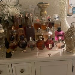 Selling Perfumes 