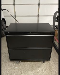 Commercial HON 3’ Lateral 2 Drawer Black Filing Cabinet Missing Rails But GREAT STORAGE