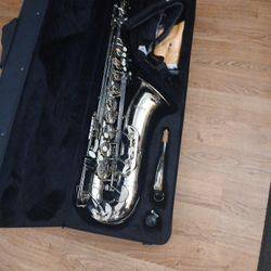 Silver Tenor Saxophone 