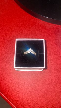 tiara wishbone 14k gold-played size 7