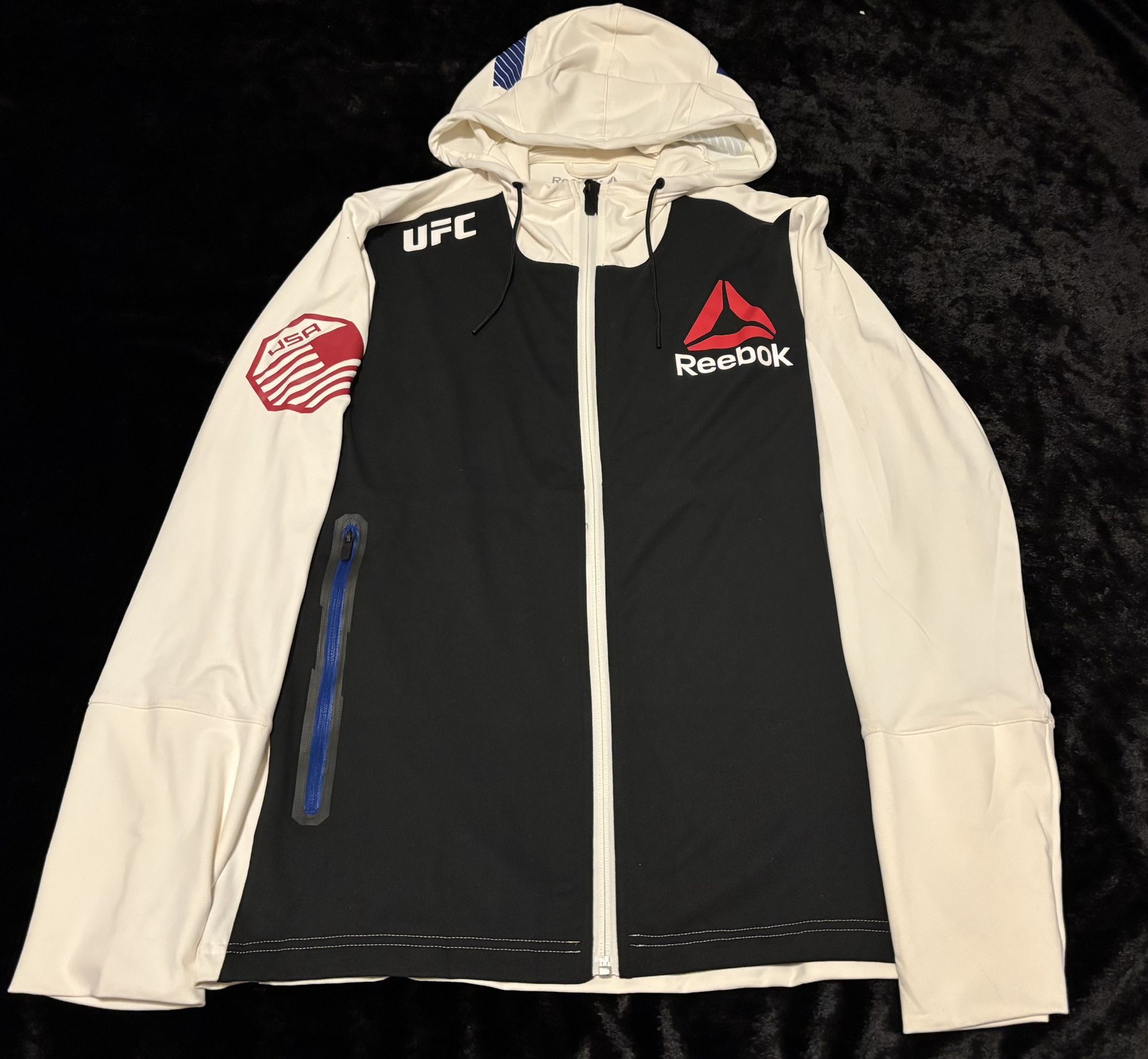 Men Medium Reebok UFC Rhonda Rousey Full Zip Hoodie