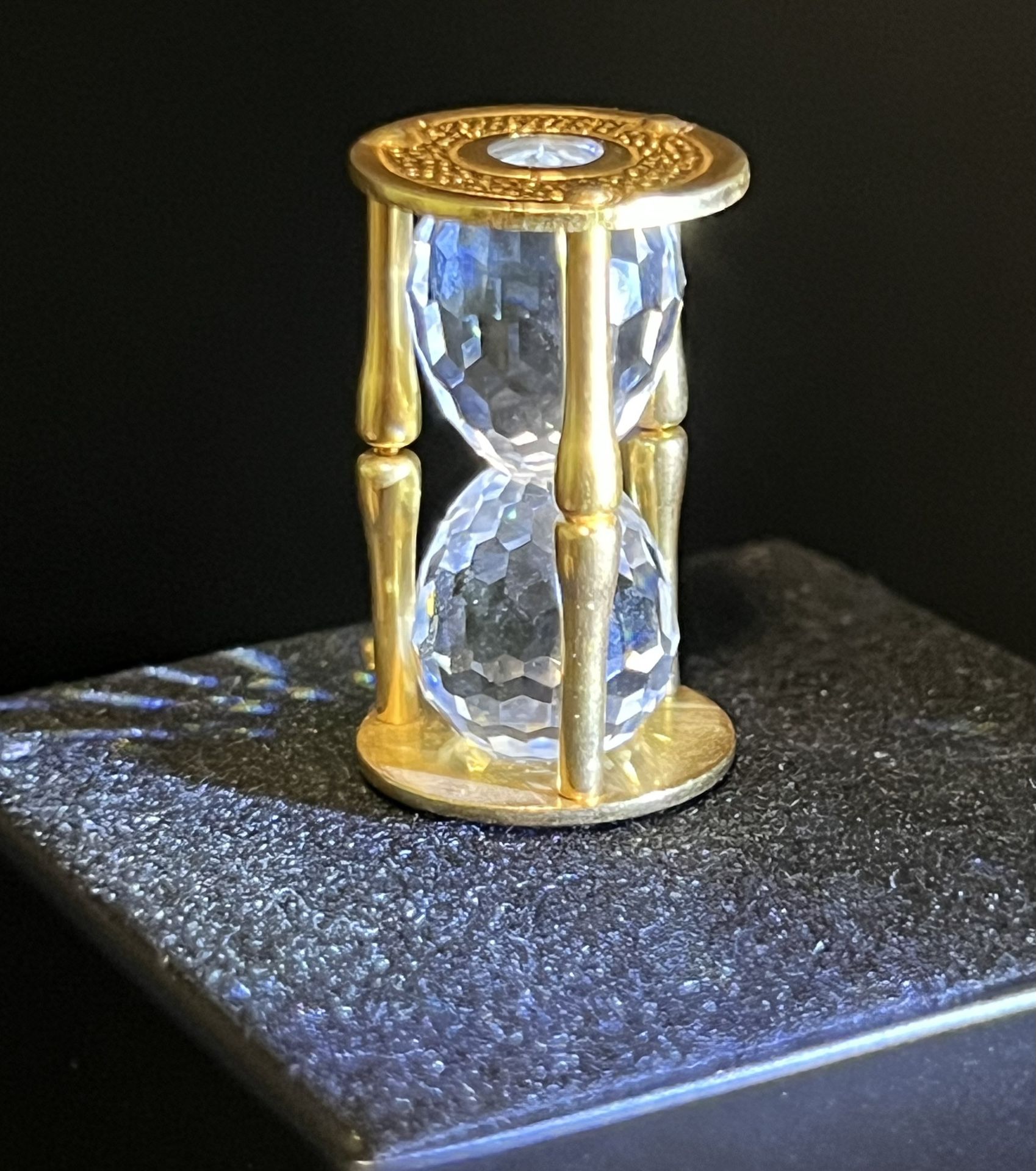 Swarovski 1990s Crystal Faceted Hourglass Goldtone Frame Figurine 171202, 1.25”