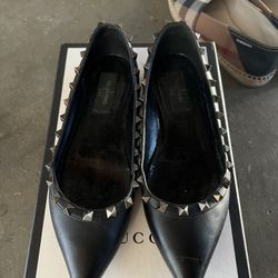 Women Valentino Flat Size 6.5 