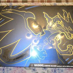 Charizard x Ultra premium collection